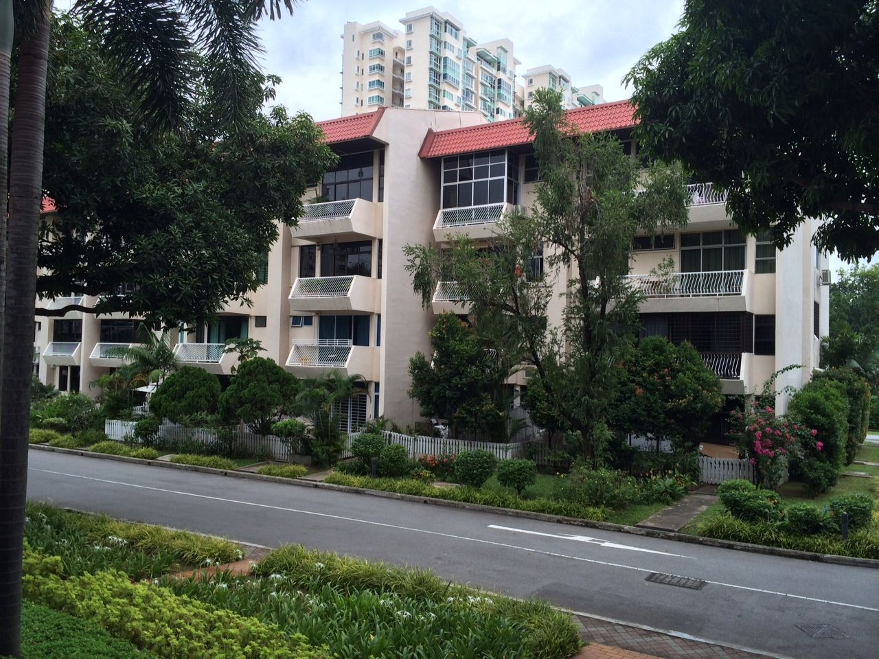 Condominium - Walk-up for Rent: D19: North East, 556744