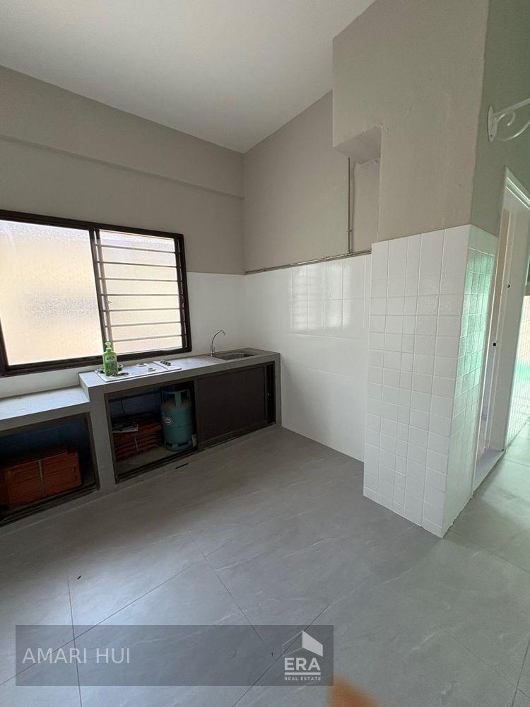 Prop-GPT: Terrace: D19 Upper Paya Lebar Upper Paya Lebar Road For Rent