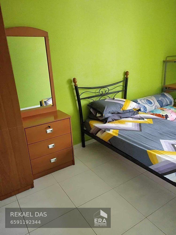 Prop-GPT: HDB:   Yishun Ave 6 287 Yishun Ave 6 For Rent