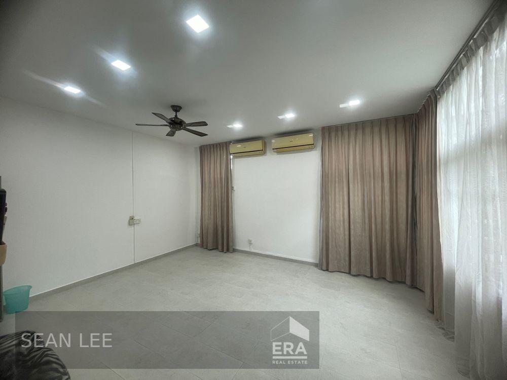 HDB - 2 room for Rent, Tiong Bahru Road 18 Tiong Bahru Road, SGD 3,750 | Leasehold