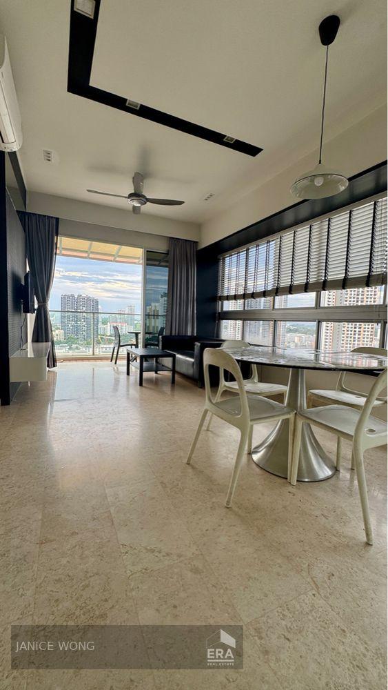 Prop-GPT: Condominium:   West Coast Walk The Parc Condominium For Rent