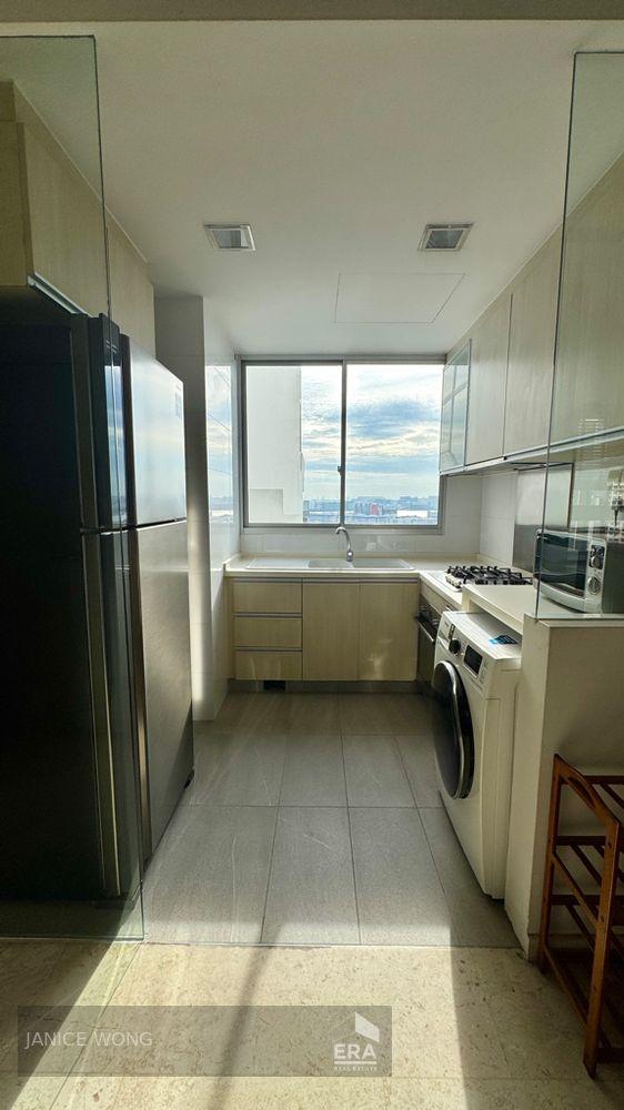 Condominium for Rent, West Coast Walk The Parc Condominium, SGD 5,200 | Freehold