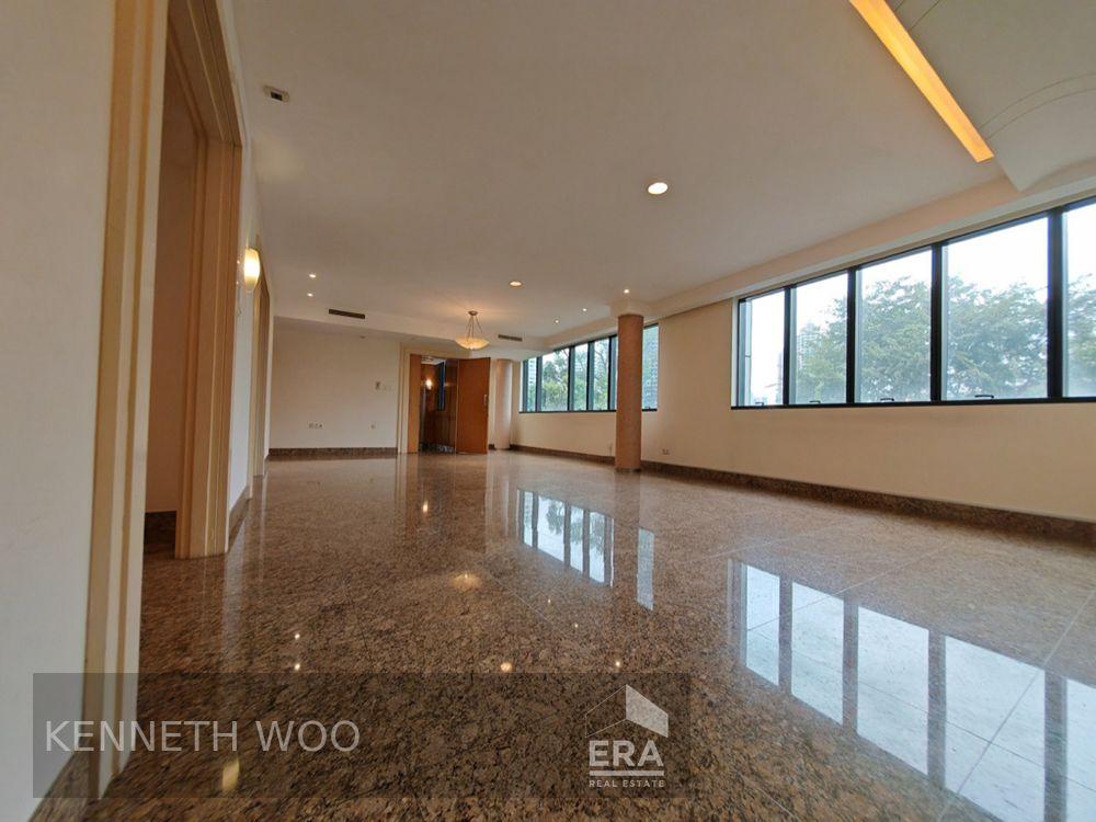 Prop-GPT: Condominium:   Grange Road Grange 70 For Rent