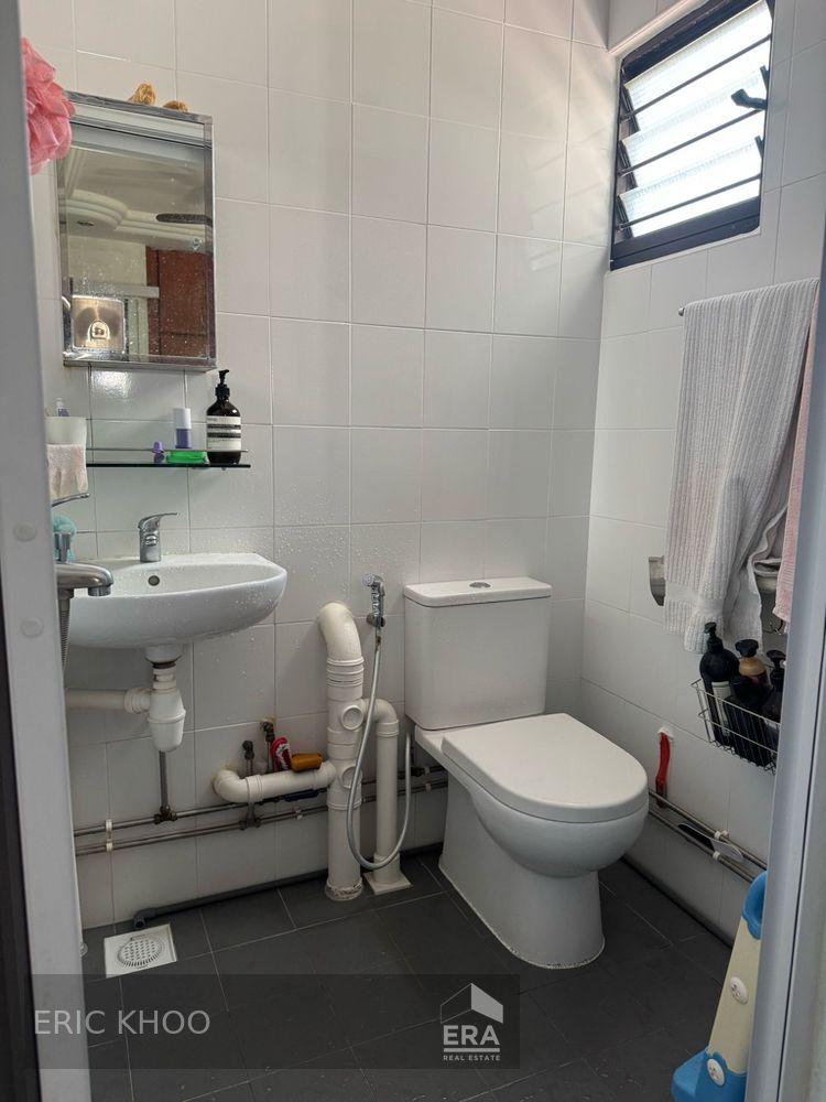 HDB for Rent, Bukit Batok West Avenue 8 179 Bukit Batok West Avenue 8, SGD 2,900 | Leasehold