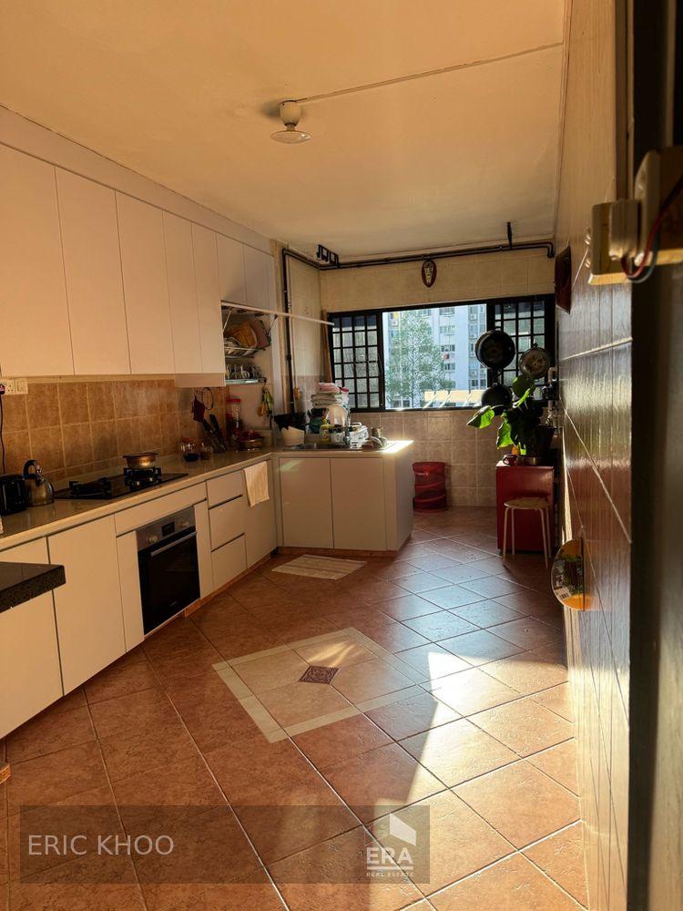 HDB for Rent, Bukit Batok West Avenue 8 179 Bukit Batok West Avenue 8, SGD 2,900 | Leasehold