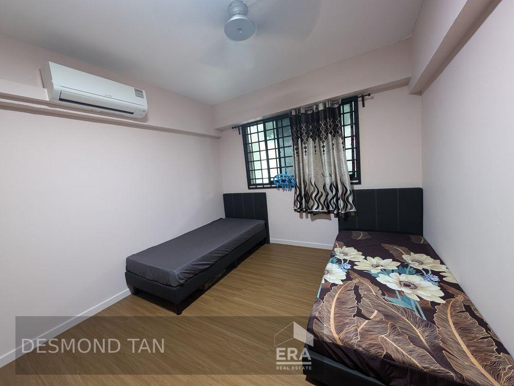 Prop-GPT: HDB:   Yishun Street 22 263 Yishun Street 22 For Rent