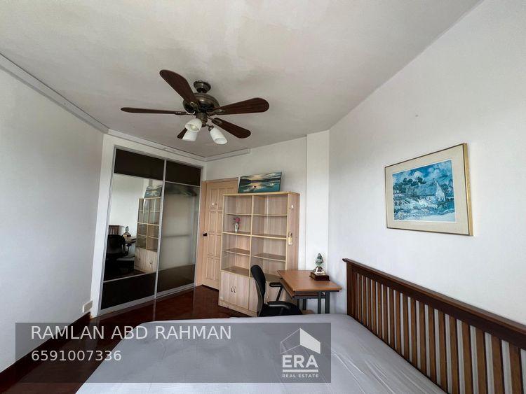 Prop-GPT: Condominium:   Jurong East Street 13 Ivory Heights For Rent