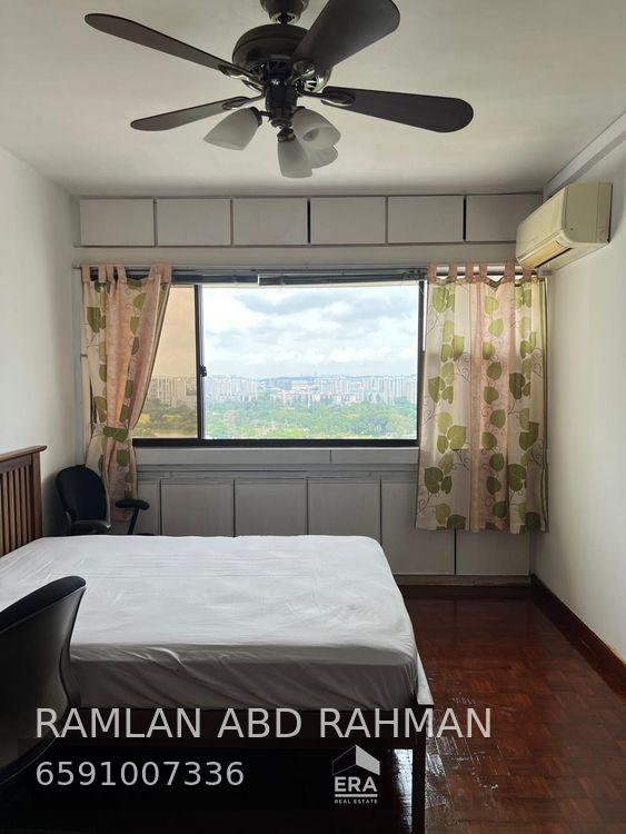 Condominium for Rent: 