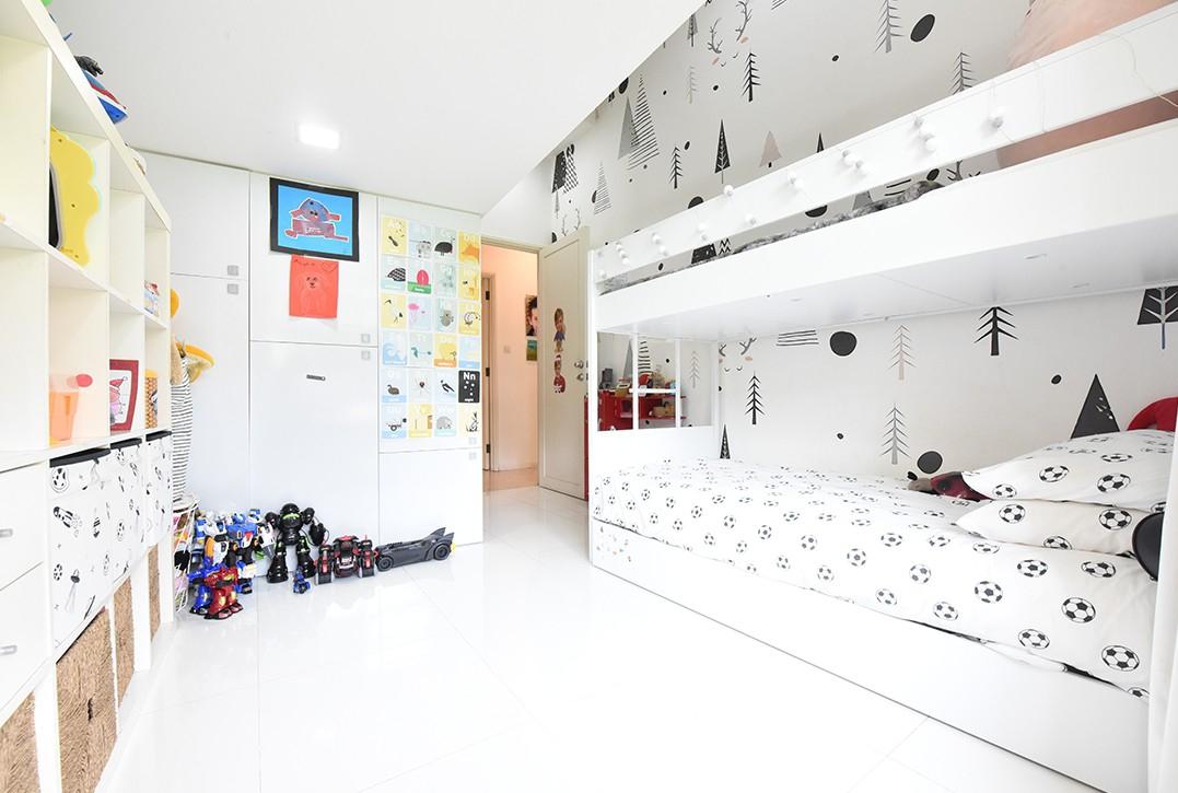Condominium for Rent, Costa Rhu Condominium For Rent, $8,900, 3 Bed 3 Bath 1,900 sqft $4.68 psf, SGD 8,900 | 99-year Leasehold