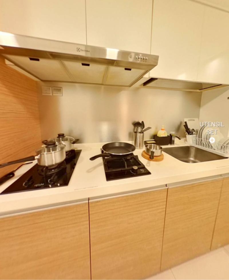 Apartment for Rent, International Plaza Apartment Room Rental, $1,499, 1 Bed 1 Bath 150 sqft $9.99 psf, SGD 1,499