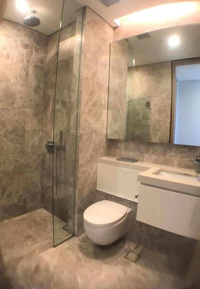 Condominium for Rent, The Laurels @ Cairnhill Road Condominium For Rent, $6,689, 2 Bed 2 Bath 883 sqft $7.58 psf, SGD 6,689 | Freehold