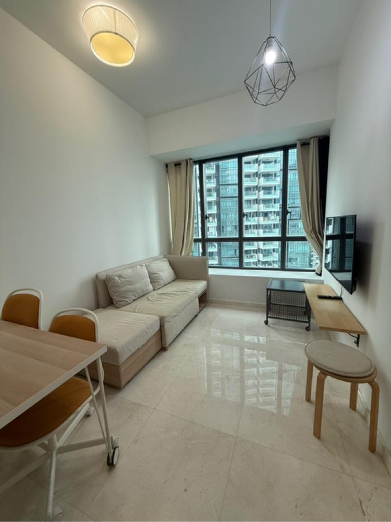 Condominium for Rent, 8 Saint Thomas Condominium For Rent, $4,000, 1 Bed 1 Bath 441 sqft $9.07 psf, SGD 4,000 | Freehold