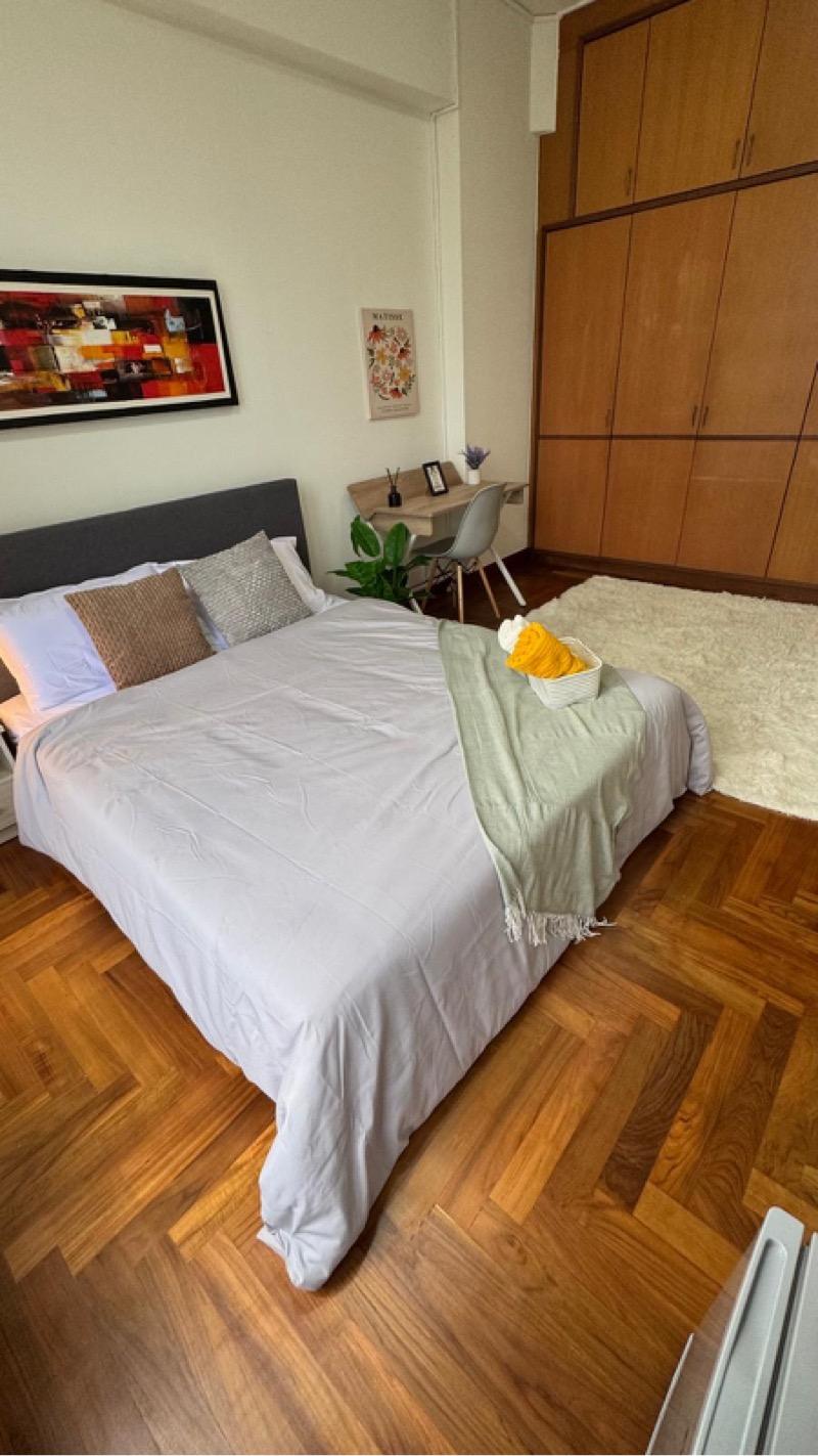 Prop-GPT: Condominium: D18  Eastpoint Green