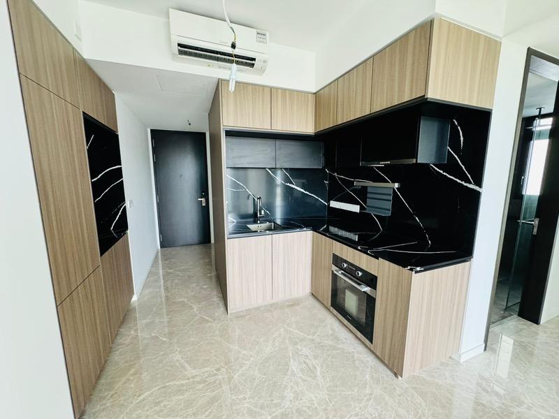 Condominium for Rent, Irwell Hill Residences Condominium For Rent, $5,000, 2 Bed 1 Bath 614 sqft $8.14 psf, SGD 5,000 | 99-year Leasehold