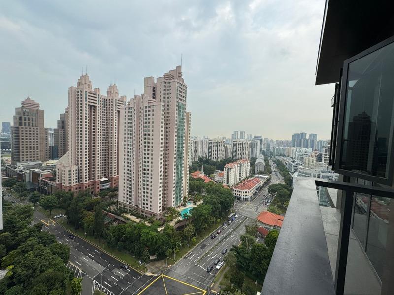 Condominium for Rent, Irwell Hill Residences Condominium For Rent, $4,800, 2 Bed 1 Bath 614 sqft $7.82 psf, SGD 4,800 | 99-year Leasehold