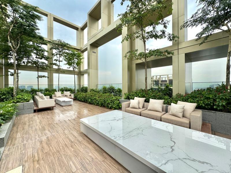 Condominium for Rent, Irwell Hill Residences Condominium For Rent, $4,800, 2 Bed 1 Bath 614 sqft $7.82 psf, SGD 4,800 | 99-year Leasehold