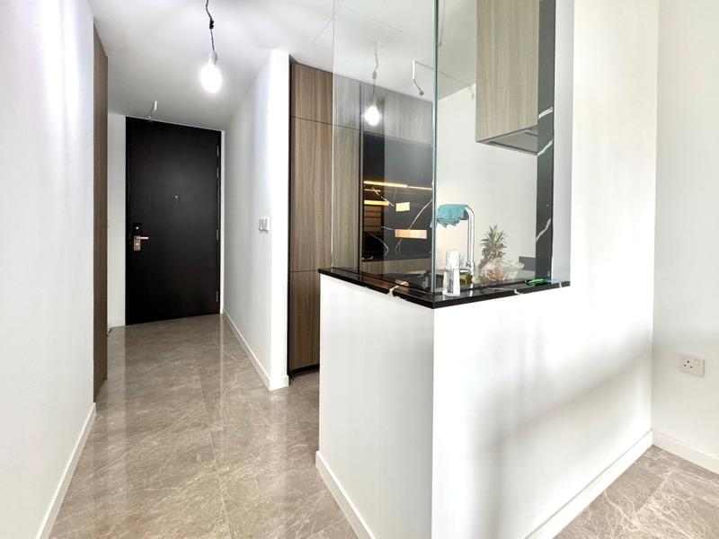 Condominium for Rent, Irwell Hill Residences Condominium For Rent, $4,800, 2 Bed 1 Bath 614 sqft $7.82 psf, SGD 4,800 | 99-year Leasehold