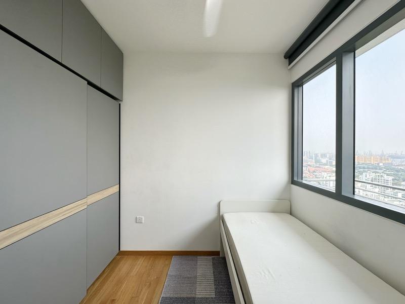Condominium for Rent, Twin VEW Condominium For Rent, $4,200, 2 Bed 2 Bath 743 sqft $5.65 psf, SGD 4,200 | 99-year Leasehold