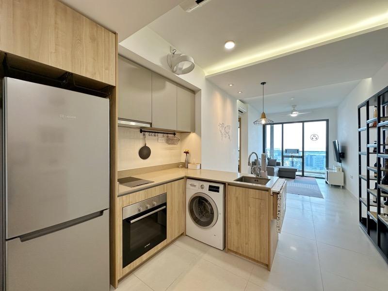 Condominium for Rent, Twin VEW Condominium For Rent, $4,200, 2 Bed 2 Bath 743 sqft $5.65 psf, SGD 4,200 | 99-year Leasehold