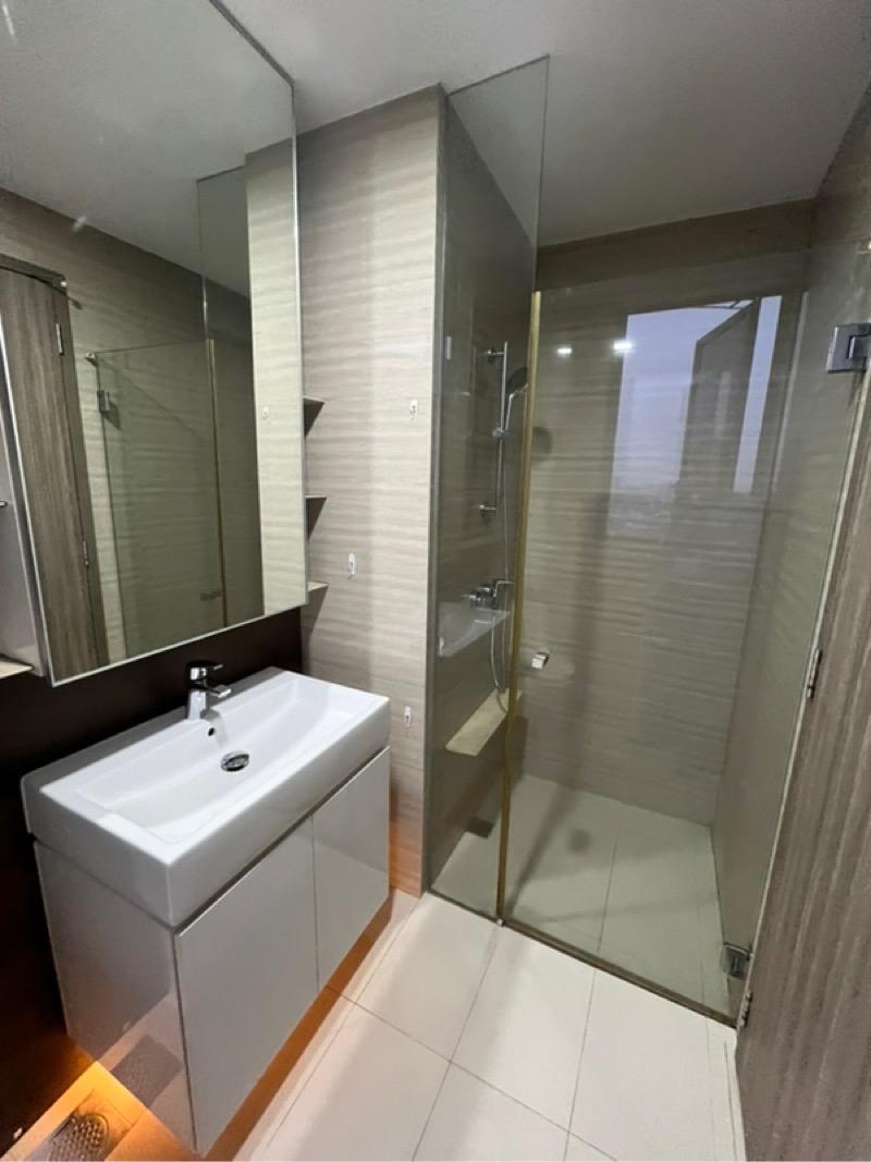 Condominium for Rent, Sky Vue Condominium For Rent, $4,300, 2 Bed 2 Bath 807 sqft $5.33 psf, SGD 4,300 | 99-year Leasehold