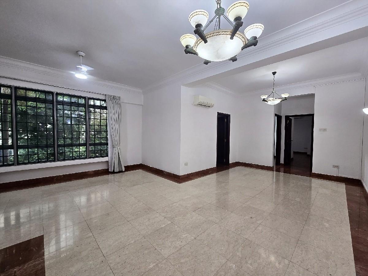 Prop-GPT: Condominium: D15  Casuarina Cove