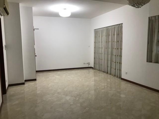Prop-GPT: Condominium: D15  Costa Rhu