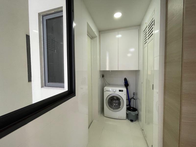 Condominium for Rent, Boathouse Residences Condominium For Rent, $4,500, 3 Bed 3 Bath 1,119 sqft $4.02 psf, SGD 4,500 | 99-year Leasehold