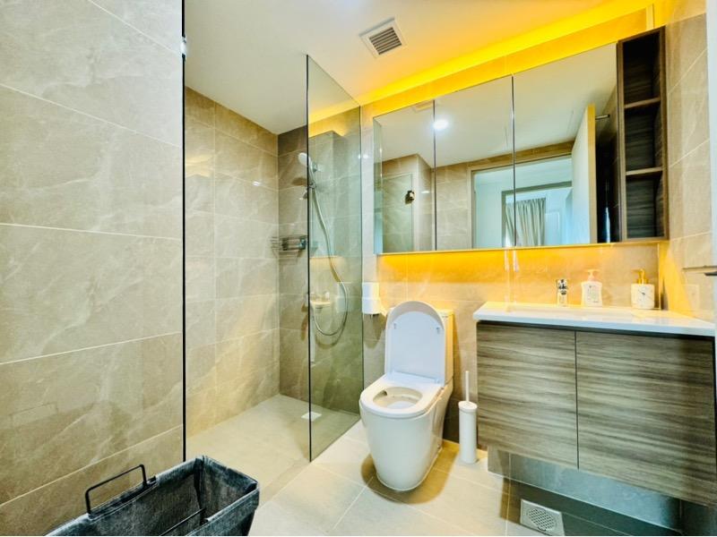 Condominium for Rent, Treasure at Tampines Condominium For Rent, $3,300, 2 Bed 1 Bath 581 sqft $5.68 psf, SGD 3,300