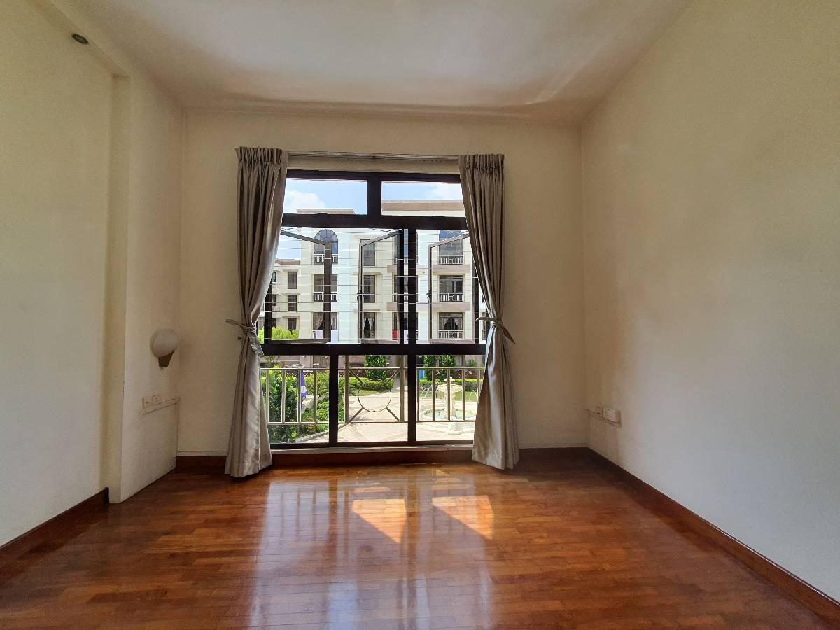 Condominium for Rent, Seletaris Condominium For Rent, $5,200, 4 Bed 4 Bath 1,604 sqft $3.24 psf, SGD 5,200 | Freehold