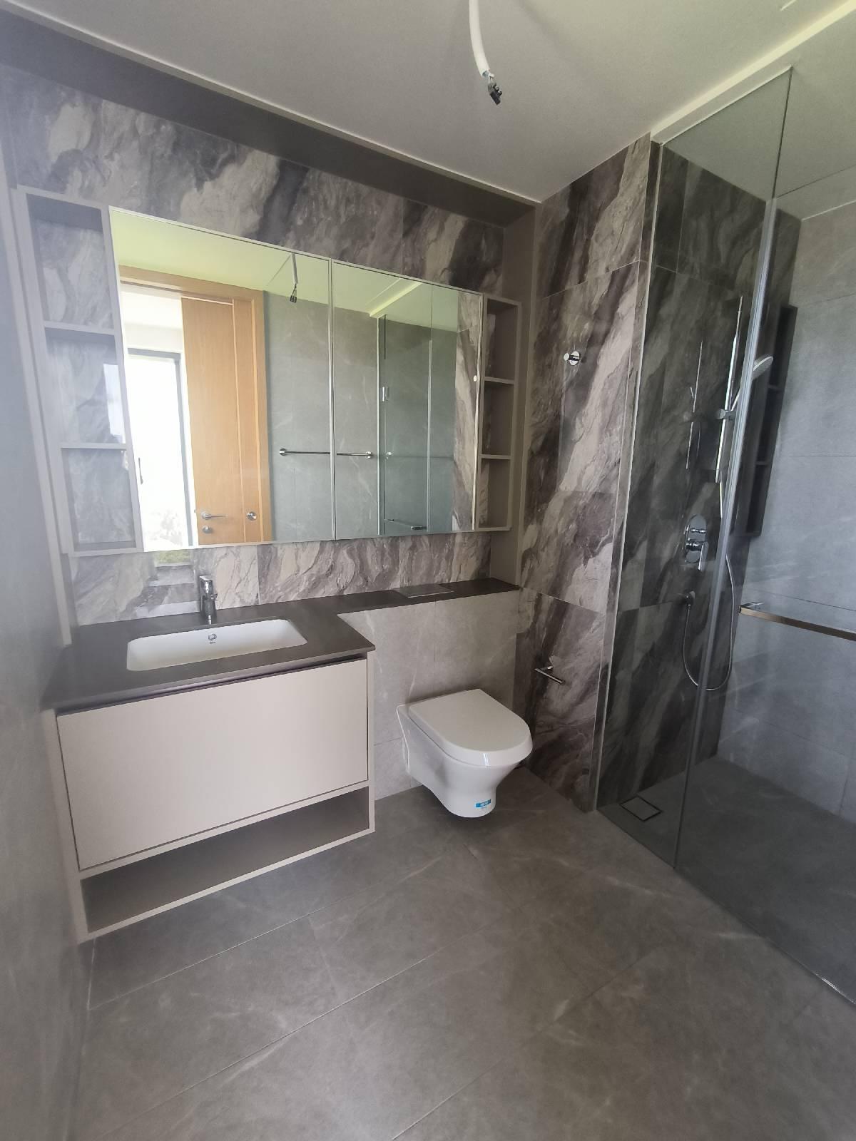 Condominium for Rent, Penrose Condominium For Rent, $6,200, 3 Bed 2 Bath 936 sqft $6.62 psf, SGD 6,200 | 99-year Leasehold