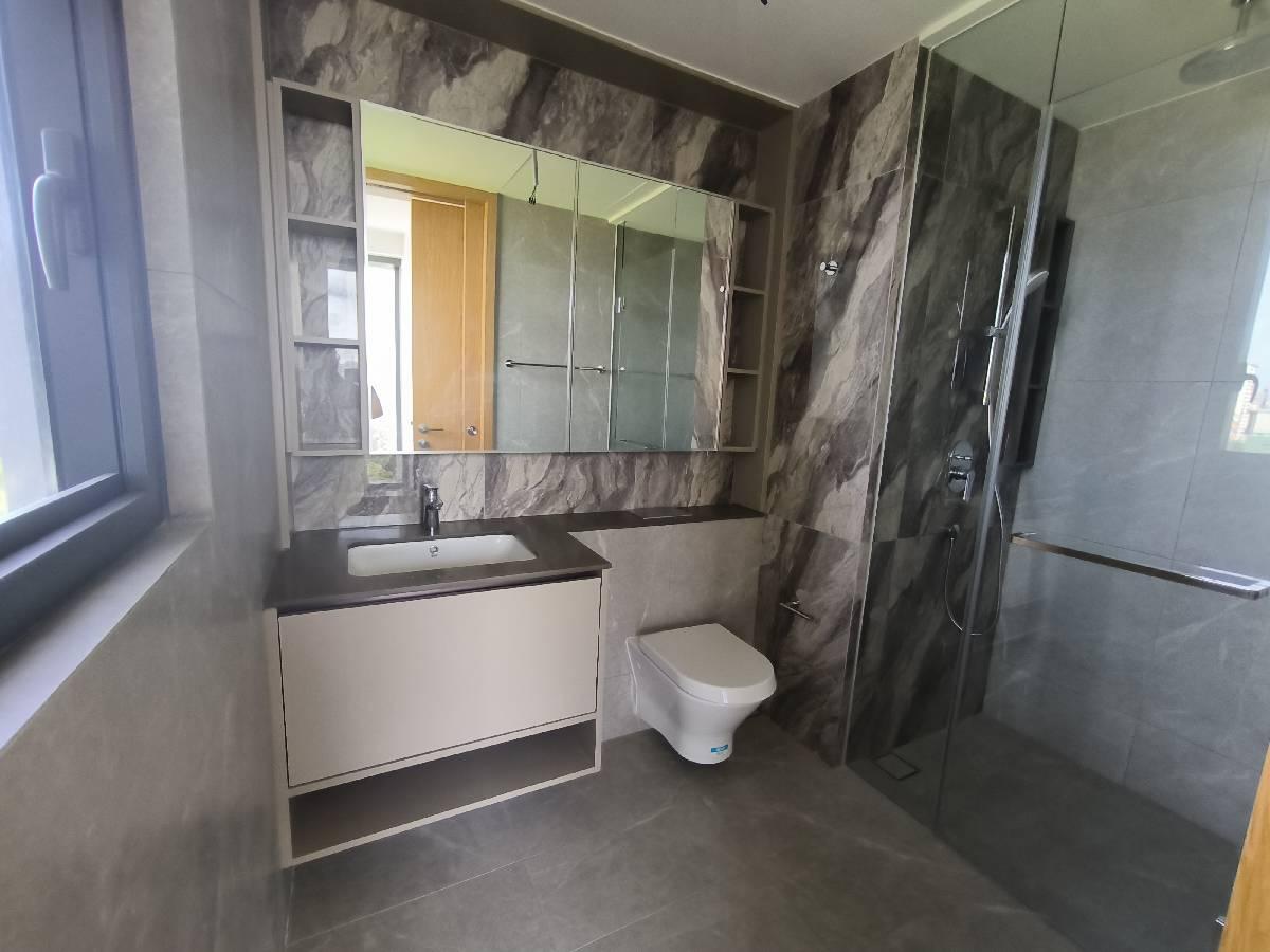 Condominium for Rent, Penrose Condominium For Rent, $6,200, 3 Bed 2 Bath 936 sqft $6.62 psf, SGD 6,200 | 99-year Leasehold