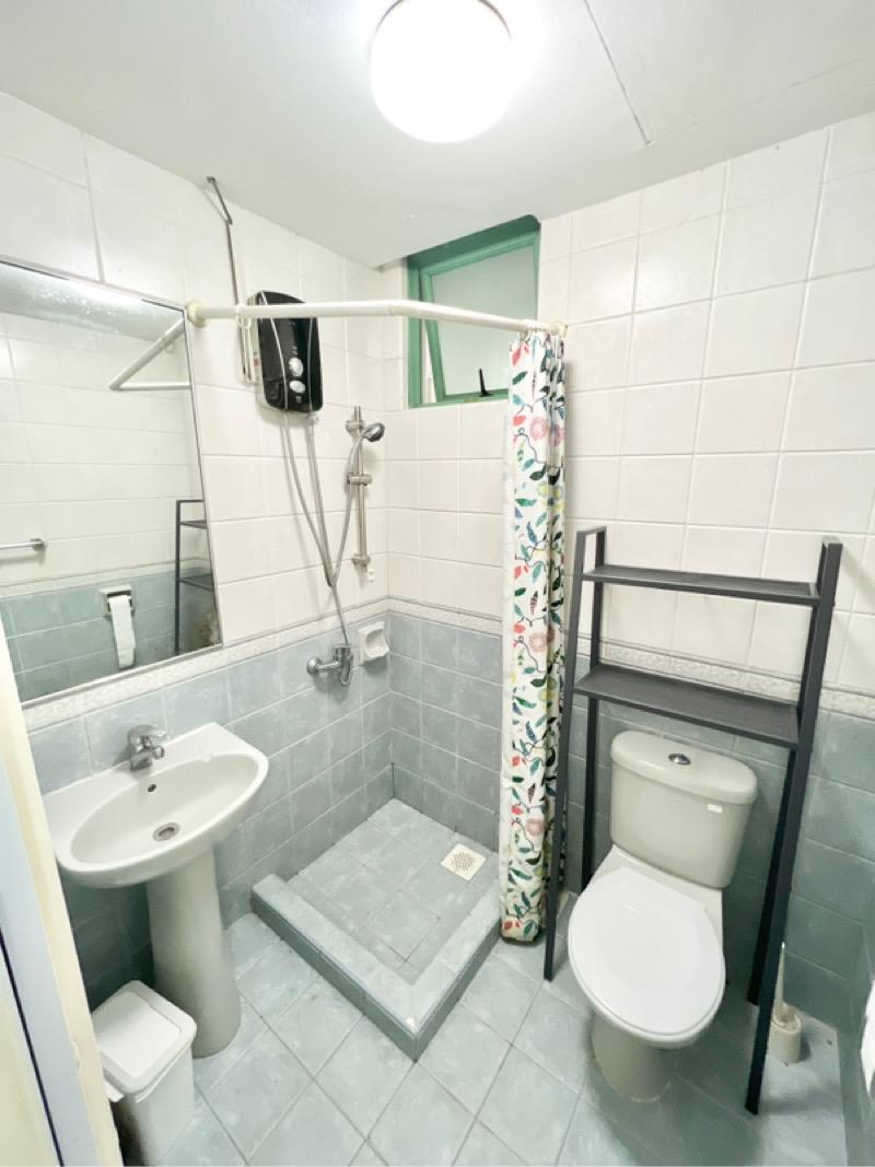 Apartment for Rent, The Sunny Spring Apartment For Rent, $4,500, 3 Bed 2 Bath 1,195 sqft $3.77 psf, SGD 4,500 | Freehold