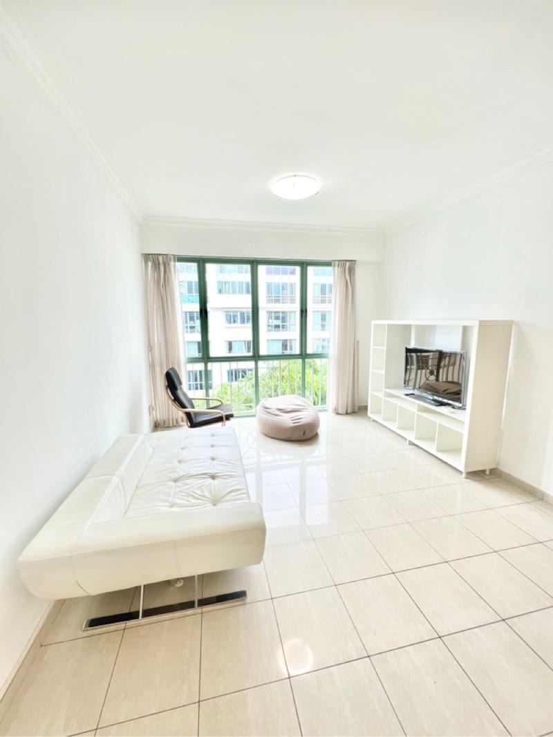 Apartment for Rent, The Sunny Spring Apartment For Rent, $4,500, 3 Bed 2 Bath 1,195 sqft $3.77 psf, SGD 4,500 | Freehold