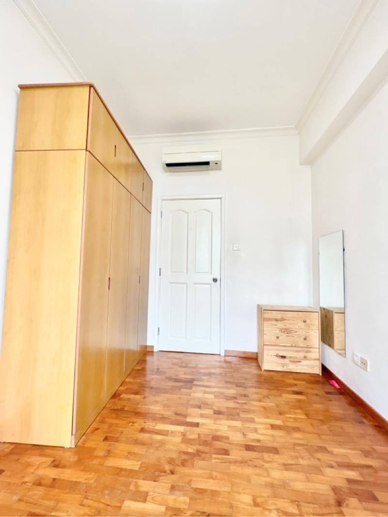 Apartment for Rent, The Sunny Spring Apartment For Rent, $4,500, 3 Bed 2 Bath 1,195 sqft $3.77 psf, SGD 4,500 | Freehold