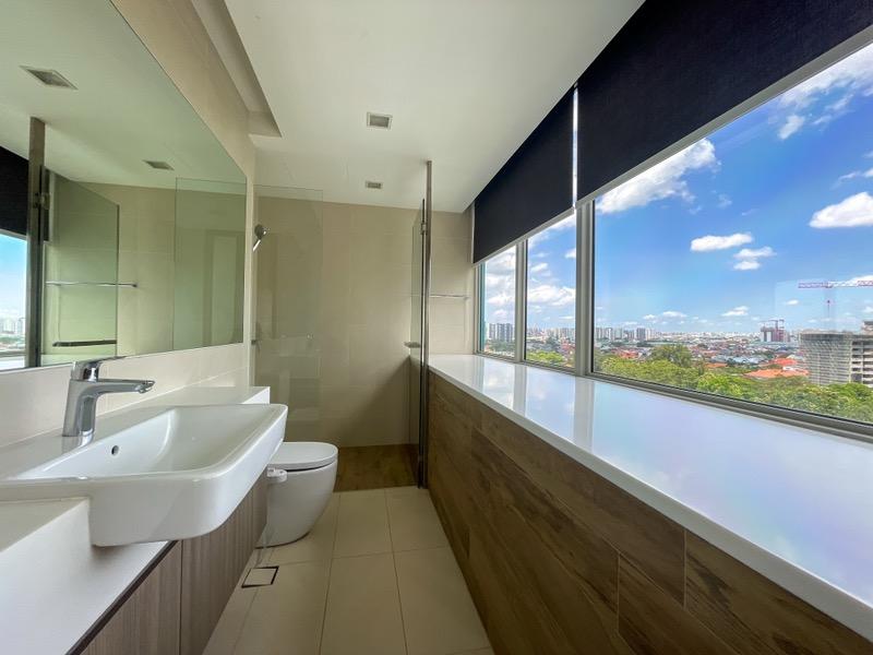 Condominium for Rent, Eight@18Fort Condominium For Rent, $6,000, 2 Bed 2 Bath 1,400 sqft $4.29 psf, SGD 6,000