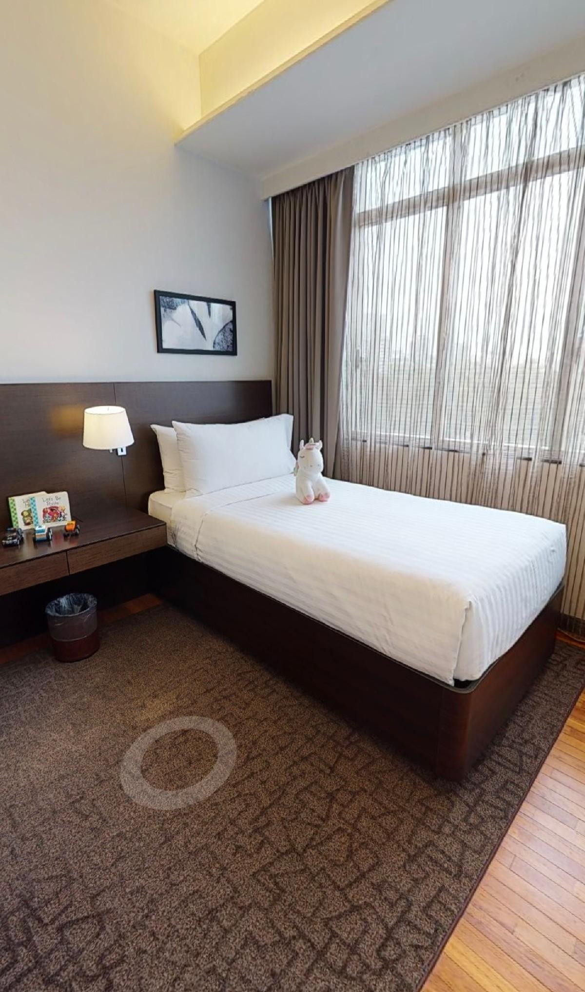 Condominium for Rent, Orchard Scotts Condominium For Rent, $12,500, 3 Bed 2 Bath 1,421 sqft $8.80 psf, SGD 12,500