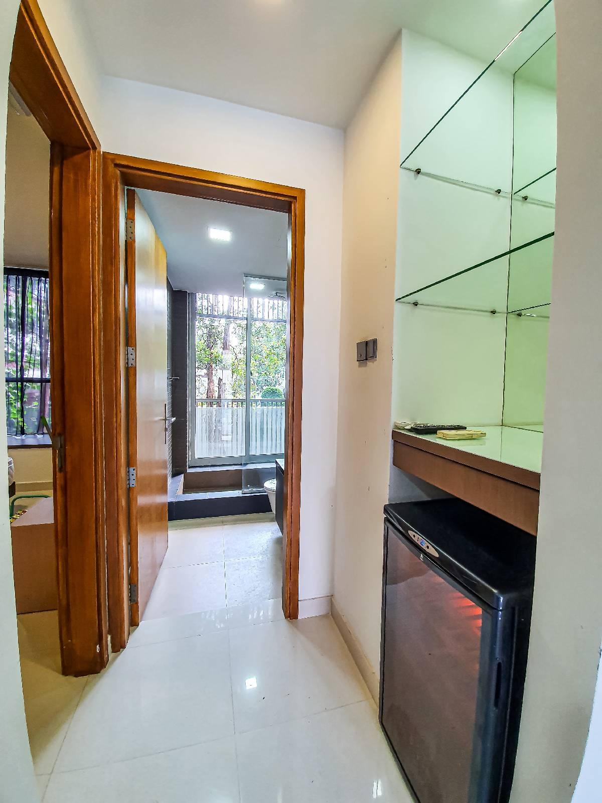 Condominium for Rent, DLV Condominium For Rent, $4,000, 1 Bed 1 Bath 667 sqft $6.00 psf, SGD 4,000