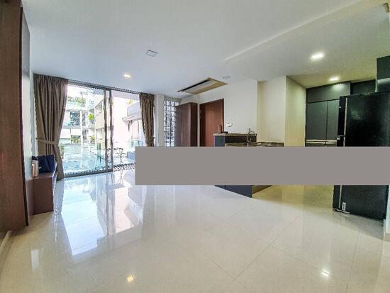 Prop-GPT: Condominium: D10  DLV