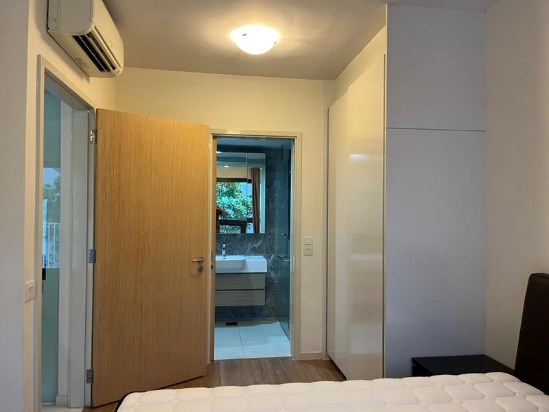 Condominium for Rent, The Lakefront Residences Condominium For Rent, $4,350, 2 Bed 2 Bath 721 sqft $6.03 psf, SGD 4,350 | 99-year Leasehold