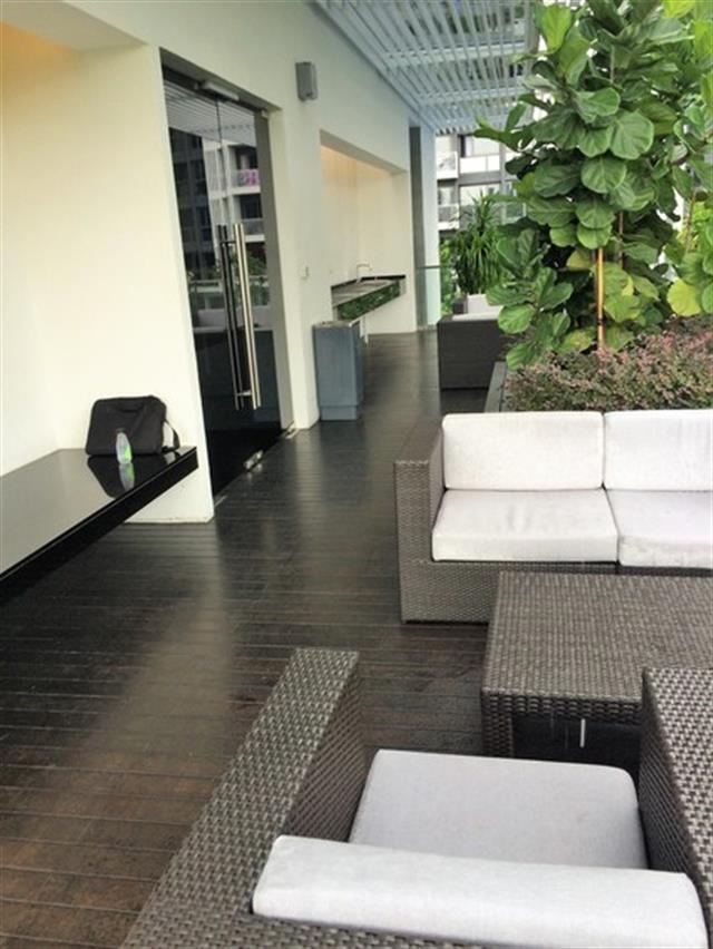 Condominium for Rent, The Lakefront Residences Condominium For Rent, $4,350, 2 Bed 2 Bath 721 sqft $6.03 psf, SGD 4,350 | 99-year Leasehold