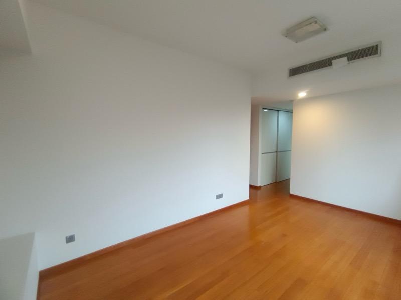Condominium for Rent, Suites @ Cairnhill Condominium For Rent, $10,000, 4 Bed 4 Bath 1,830 sqft $5.46 psf, SGD 10,000 | Freehold