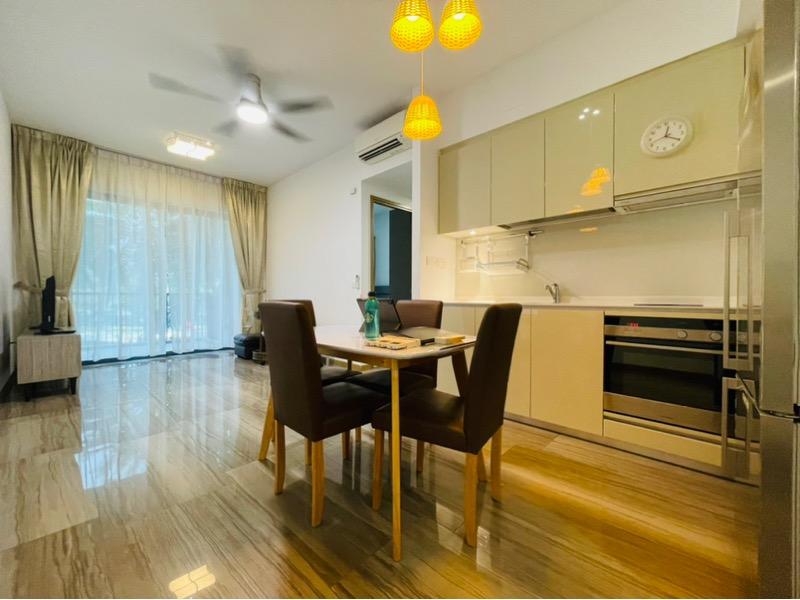 Prop-GPT: Condominium: D22 Boon Lay Lakeville