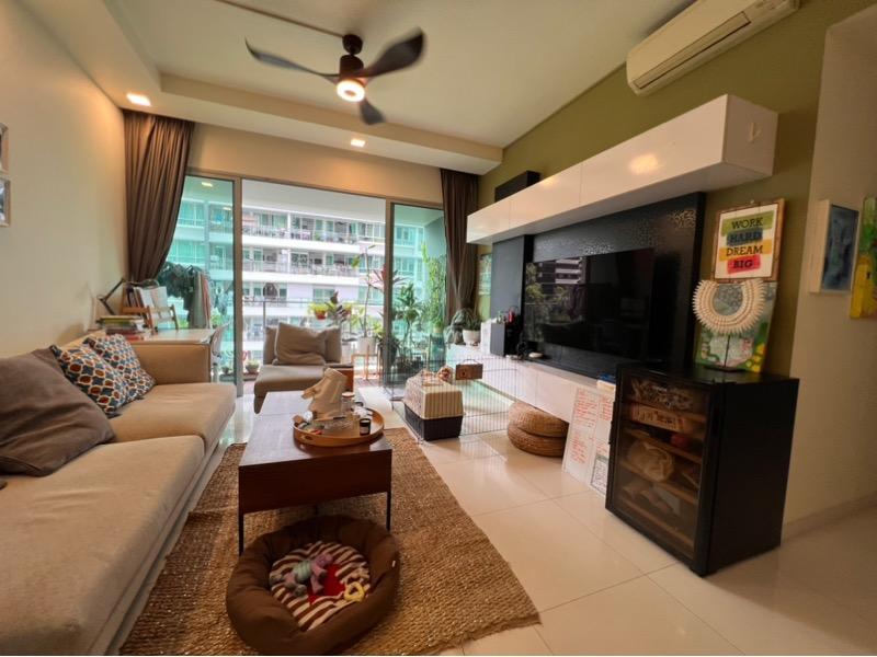 Prop-GPT: Condominium: D18 Pasir Ris Livia