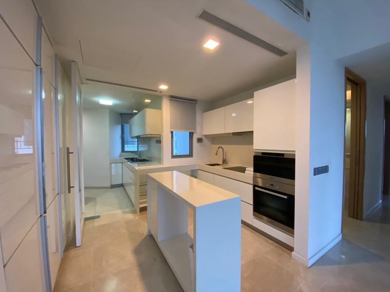Condominium for Rent, Madison Residences Condominium For Rent, $11,000, 4 Bed 3 Bath 1,776 sqft $6.19 psf, SGD 11,000