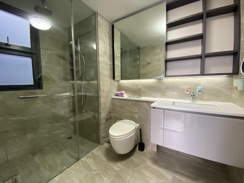 Condominium for Rent, Lake Grande Condominium For Rent, $4,300, 2 Bed 2 Bath 775 sqft $5.55 psf, SGD 4,300