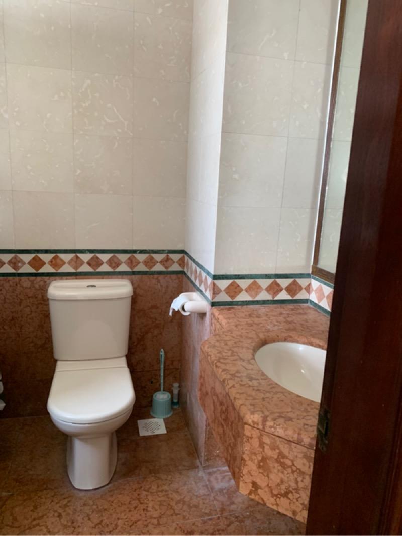 Condominium for Rent, Hillview Green Condominium For Rent, $3,800, 2 Bed 2 Bath 1,012 sqft $3.75 psf, SGD 3,800 | 999-year Leasehold