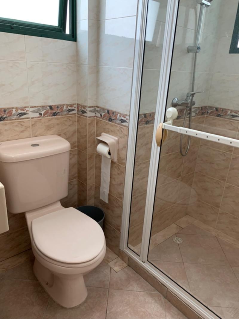 Condominium for Rent, Hillview Green Condominium For Rent, $3,800, 2 Bed 2 Bath 1,012 sqft $3.75 psf, SGD 3,800 | 999-year Leasehold