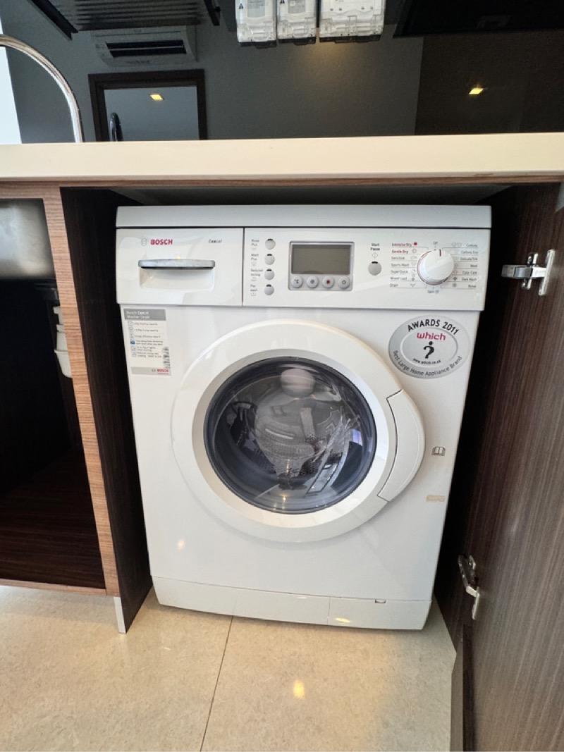 Condominium for Rent, Centra Loft Condominium For Rent, $2,850, 1 Bed 1 Bath 431 sqft $6.61 psf, SGD 2,850 | Freehold