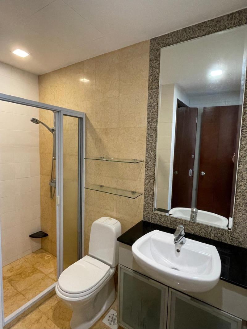 Condominium for Rent, Rosewood Condominium For Rent, $3,900, 2 Bed 2 Bath 1,012 sqft $3.85 psf, SGD 3,900 | 99-year Leasehold