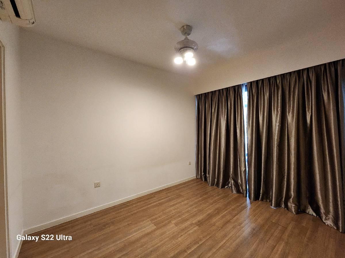 Condominium for Rent, The Lakefront Residences Condominium For Rent, $4,500, 2 Bed 2 Bath 1,238 sqft $3.63 psf, SGD 4,500 | 99-year Leasehold